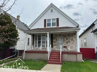 2234 Evaline St, Hamtramck, MI 48212