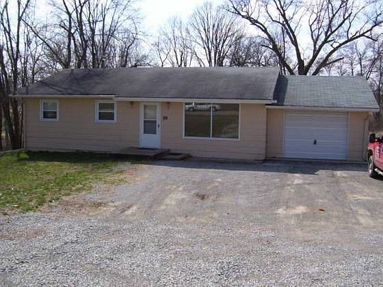1st image of 467 N Lincoln Dr