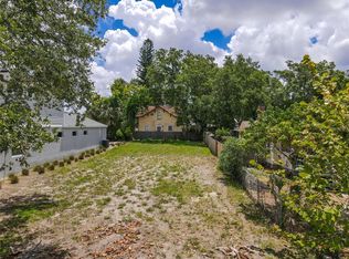 1005 20th St W #1, Bradenton, FL 34205