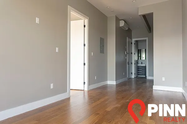 Rented by Pinn Realty | media 6