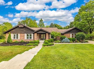 2129 Hunters Way Ct, Chesterfield, MO 63017