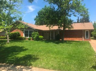 407 Brass Lamp Dr, Ballwin, MO