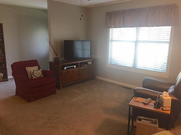 4th image of 188 Bryson Way