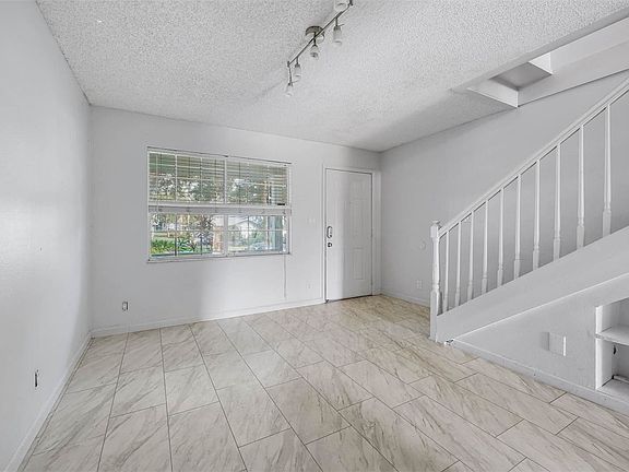 5th image of 6924 Woodlake Dr #104