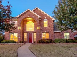 127 Love Bird Ln, Murphy, TX 75094