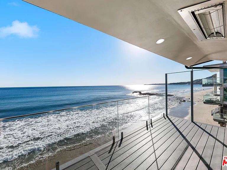 25216 Malibu Rd — Photo 9