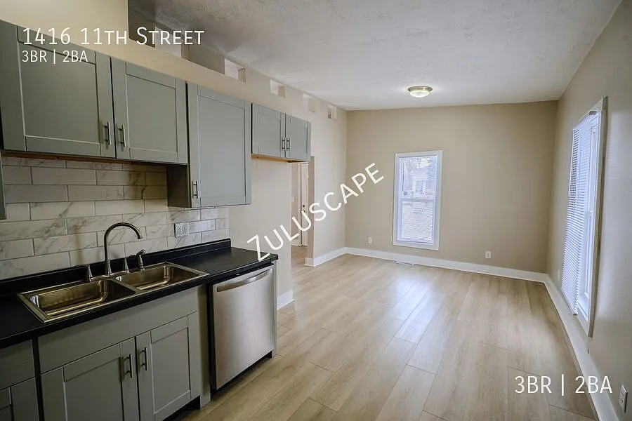 1416 11th Street / 3 bedroom 2 bathroom home in Muncie Indiana — Photo 4