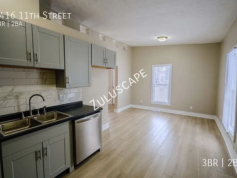 1416 W 11th St — Photo 4