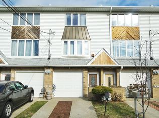 103 Hempstead Ave, Staten Island, NY