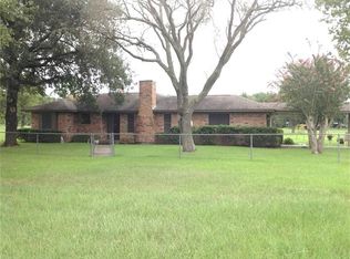 421 Stallion Sta, Livingston, TX 77351