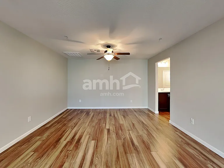 20715 W Stone Hill Rd — Photo 10