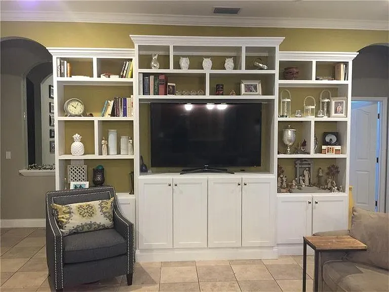 5549 Grey Hawk Ln — Photo 3