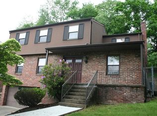 1031 Middle Rd, Glenshaw, PA 15116