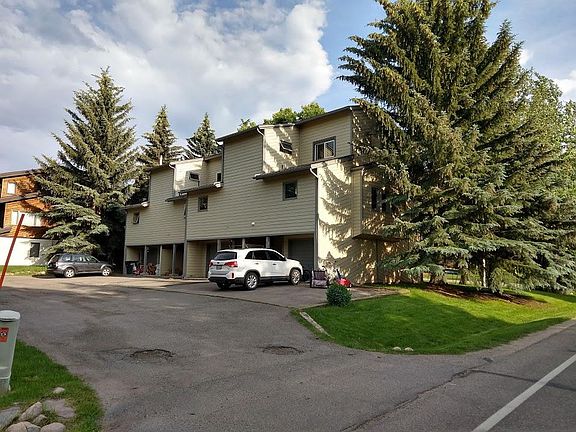 3rd image of 34 Stone Creek Dr