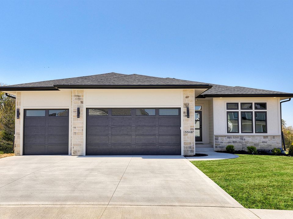 1st image of 5548 167th St