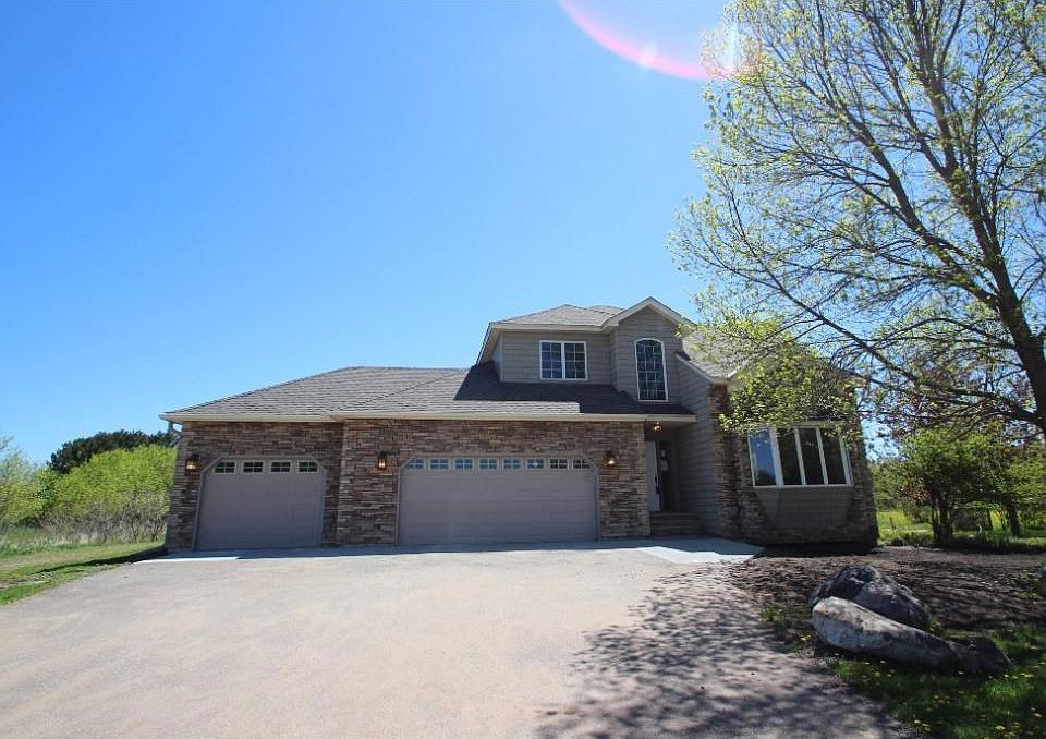 Cover sheet - send with offer - Must contact Caliber LO before seller will respond to any financed offer - Complete lender form and forward to the sellers Loan officer noted within.