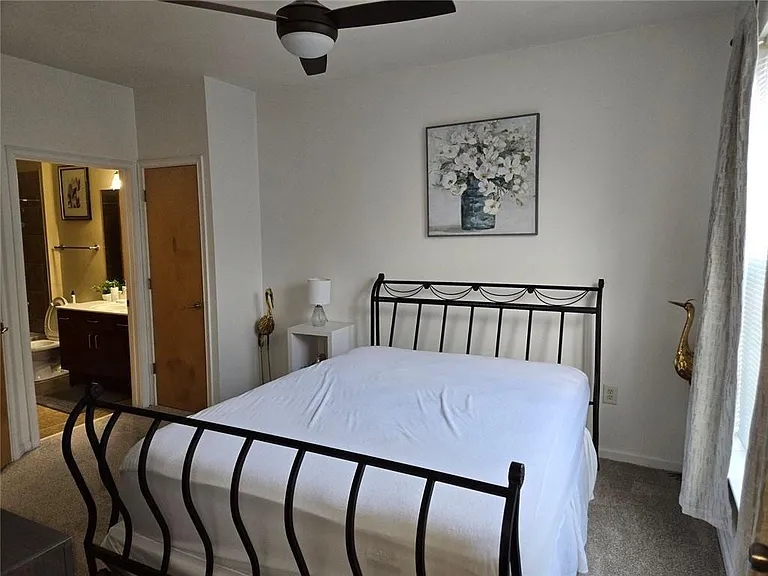 898 Oak St SW #3203 — Photo 12