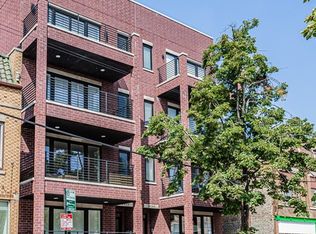 3930 N Ashland Ave #1, Chicago, IL 60613