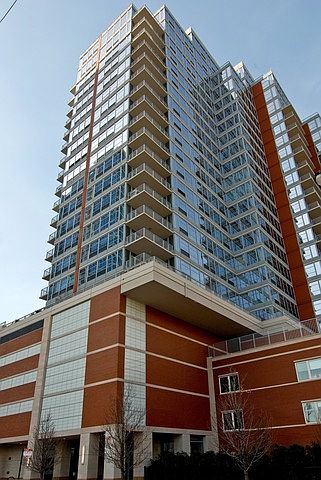 1st image of 1600 S Prairie Ave #809