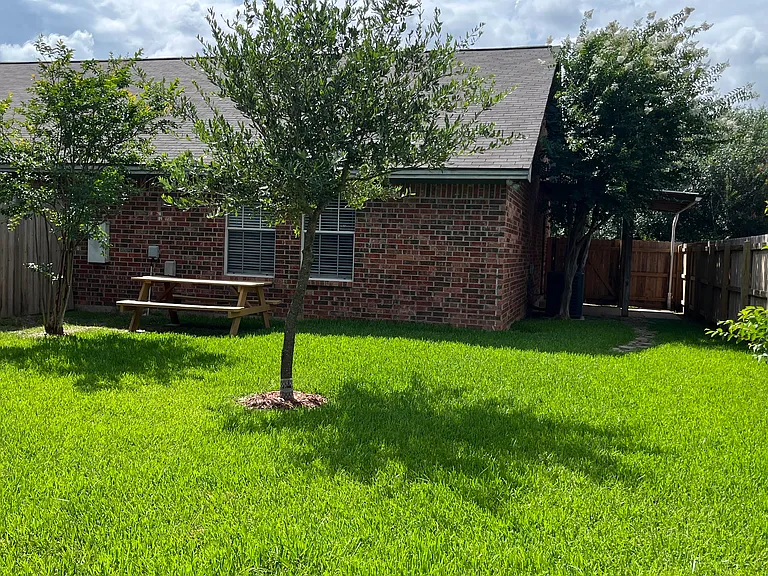 picnic table included