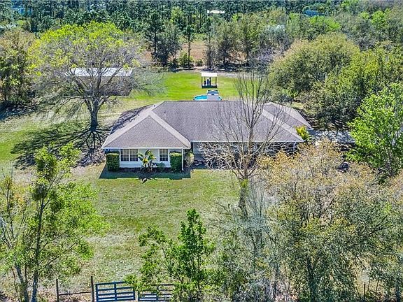 4th image of 4144 Oakwood Dr