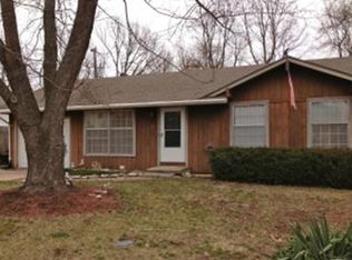 1804 Lightview Dr, Columbia, MO 65202