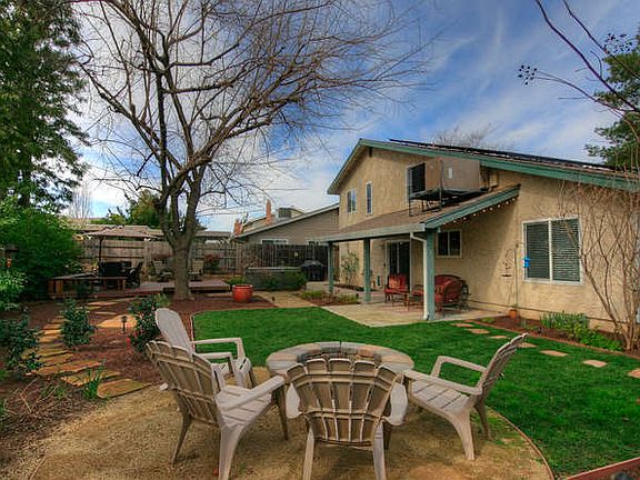3rd image of 5908 Woodbridge Way