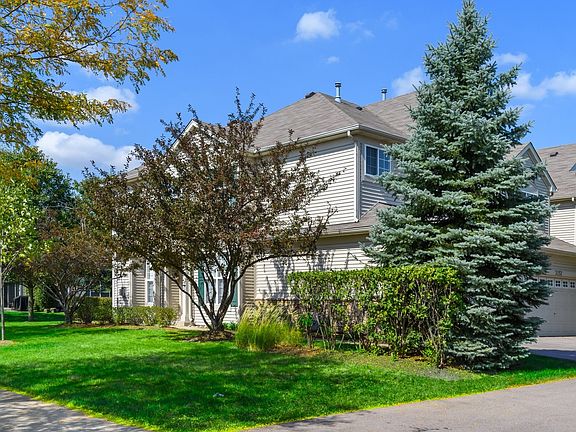 2nd image of 3050 Troon Dr