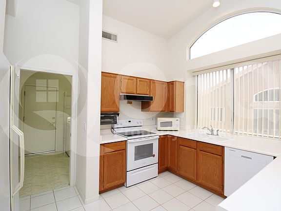 5th image of 8950 E Yucca Blossom Dr