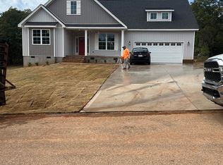 4 Lyman Lake Rd, Lyman, SC 29365