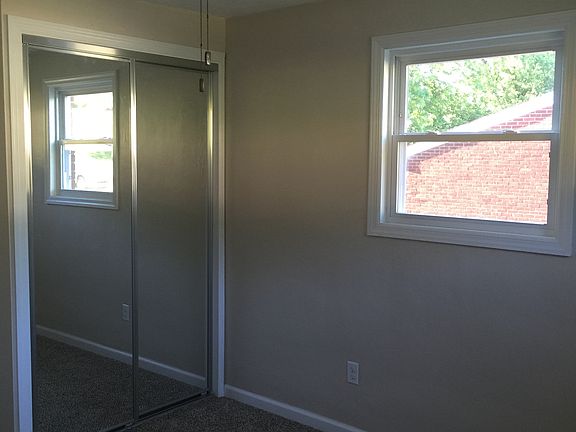 5th image of 721 Heartwood Dr