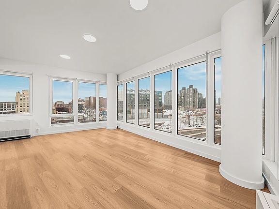3rd image of 261 Grand Concourse #7818