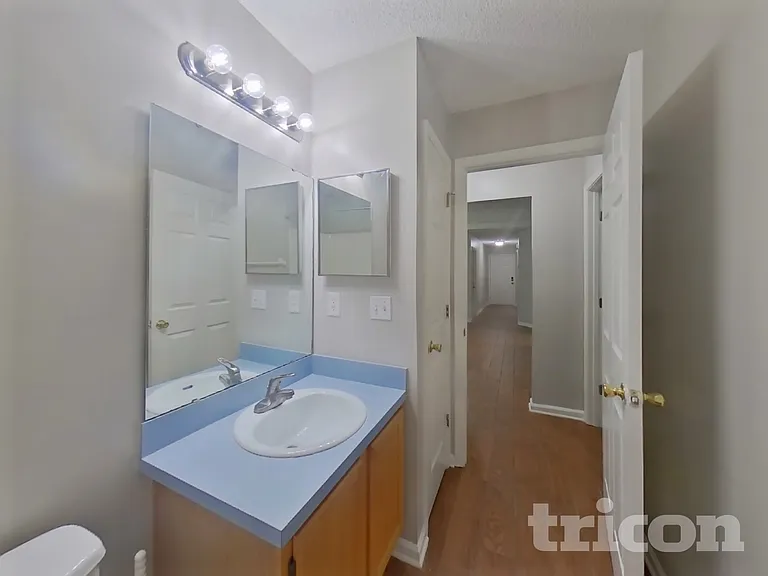 3099 Wavering Ln — Photo 13