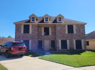 9510 Old Desert Rd, La Porte, TX 77571