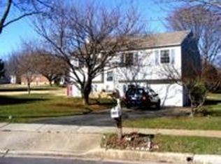 236 Park Dr, Downingtown, PA 19335