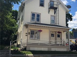 16 Brook St, Central Falls, RI 02863