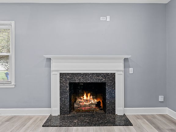 4th image of 219 Burke Rd