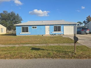 2422 Roxbury Cir, North Port, FL 34287