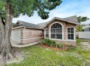 2742 Falling Tree Cir, Orlando, FL 32837