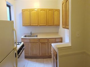 170 Hawthorne St APT 6F, Brooklyn, NY 11225