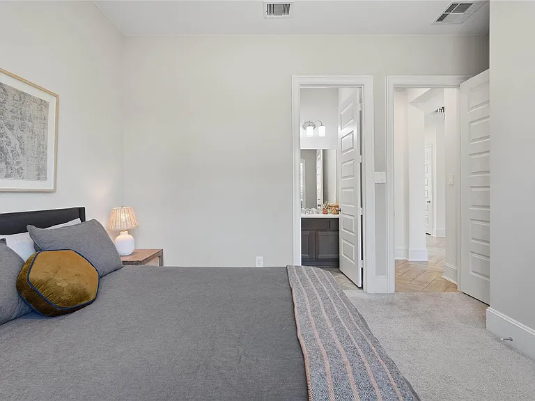 318 Calmato Woods Way — Photo 16