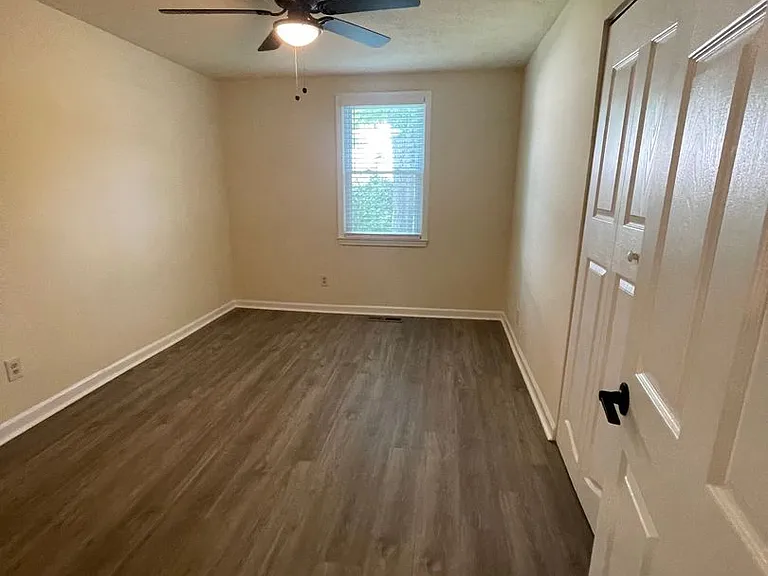 134 Dallas St — Photo 18