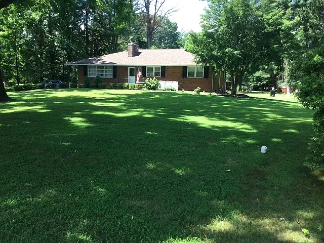 127 Carter Rd — Photo 2