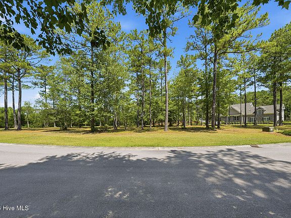 2nd image of 765 Highgate Place SW LOT 29