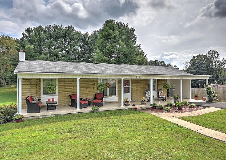 1st image of 212 Fairwood Dr