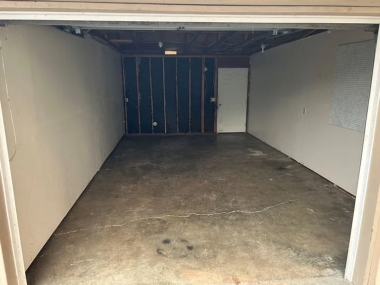 925 Gellatly St — Photo 14