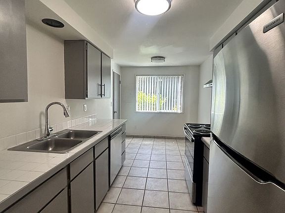 2nd image of 3707 Sunset Way APT 3