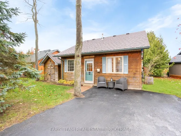 12 Cabin Cres, Wasaga Beach, ON L9Z 1X7