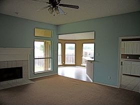 4th image of 4217 Foxborough Trl