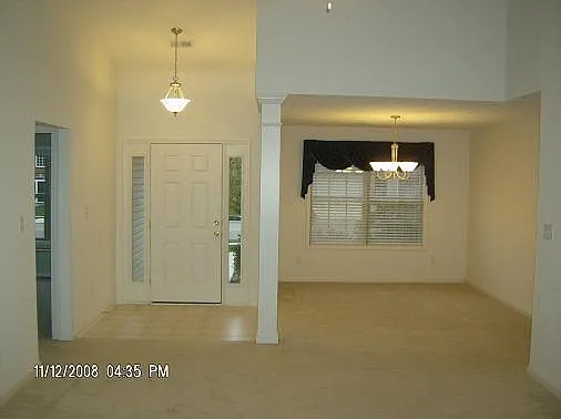Masterson Station Split-bedroom ranch home 260909 — Photo 3